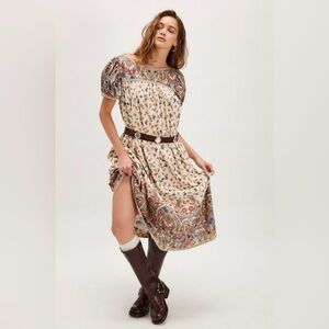 Free People Botanical Blossom Midi Dress
In: Shortbread Combo